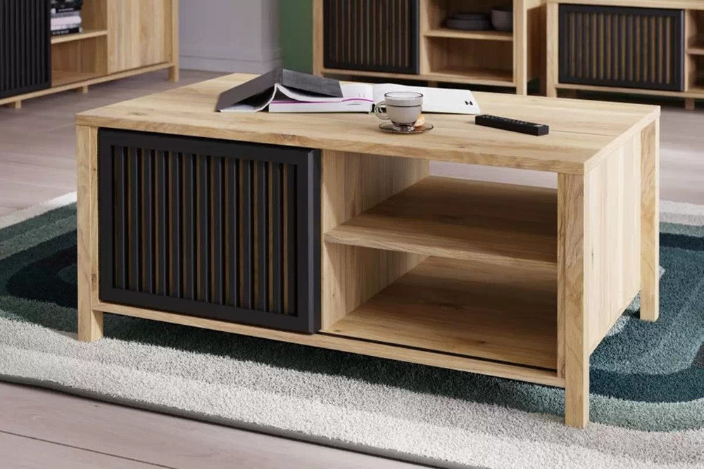 Couchtisch – Jytana – Zeitloser Couchtisch in Holzoptik für klassischen Wohnstil.